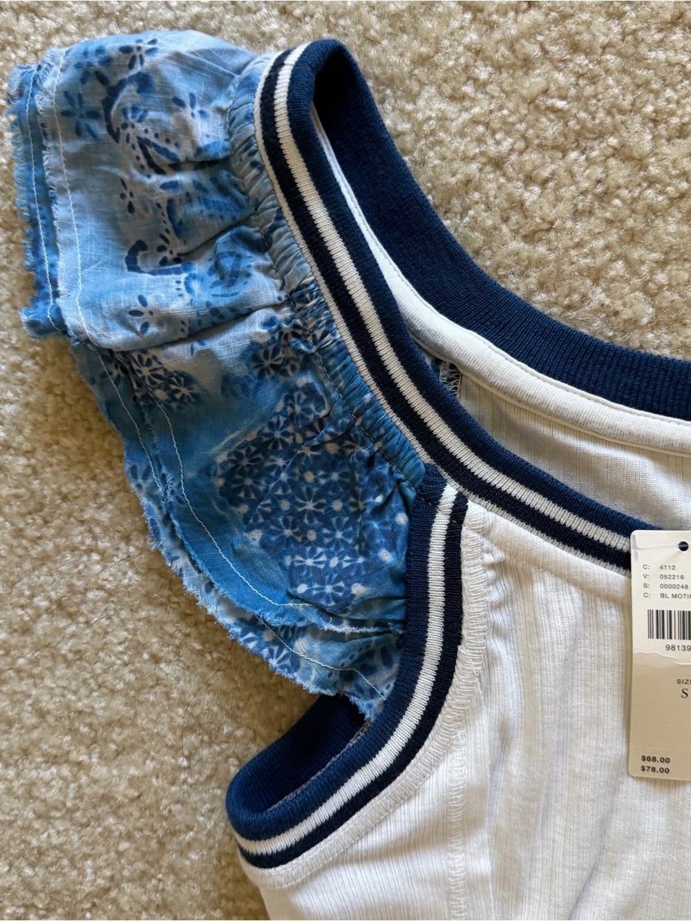 Anthropologie Pilcro White Ribbed Tank with Blue Floral Puff Sleeves Size S - Picture 5 of 10